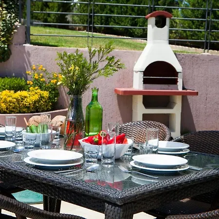 Skala Sleeps 6 Pool Wifi Villa